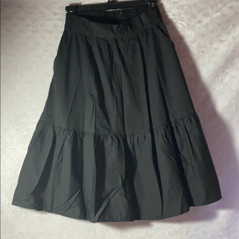Splendid Knee Length Skirt SZ S